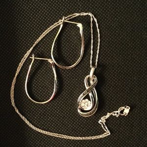 Silver (925) Necklace w Black Diamonds & Earrings